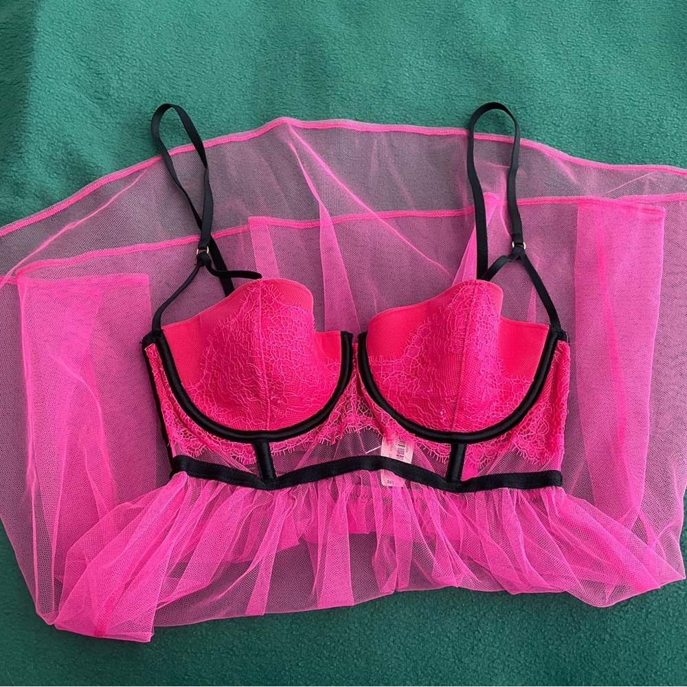 Victoria’s Secret Black Cage Babydoll - Picture 12 of 13